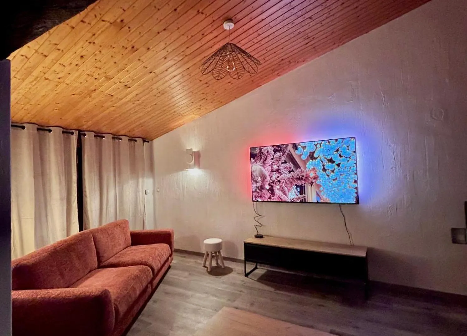 Prázdninový dům Le Hourmigue Maison Avec Jacuzzi A 15Mn De Luchon Cierp
