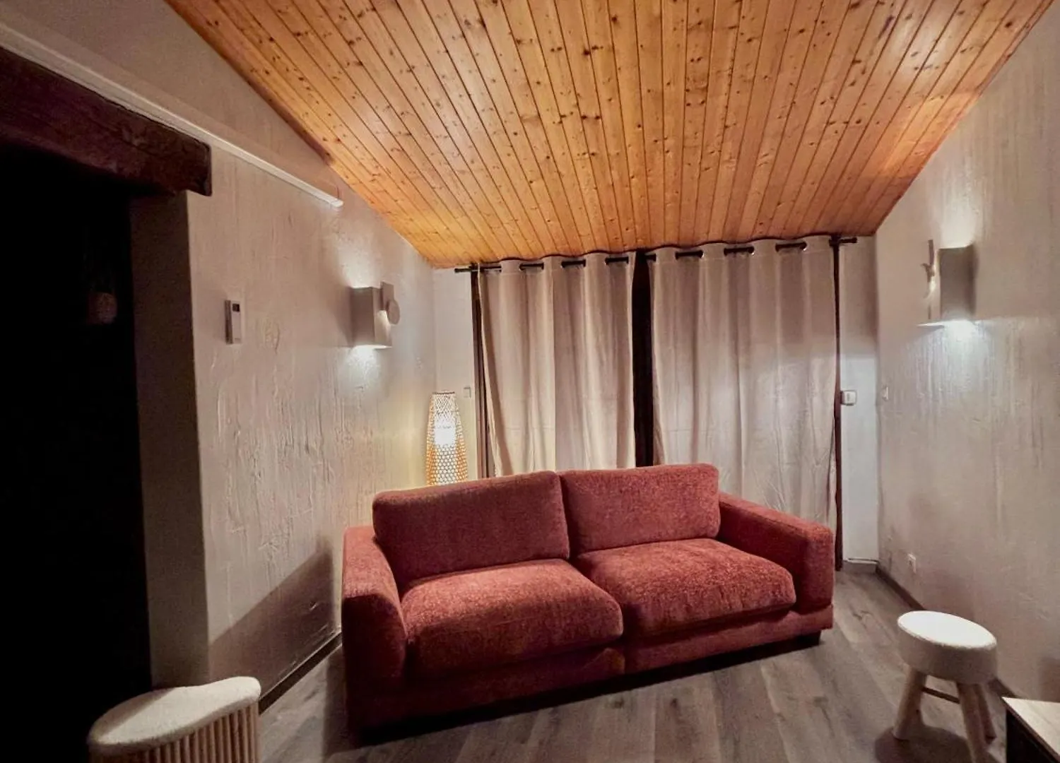 Le Hourmigue Maison Avec Jacuzzi A 15Mn De Luchon Cierp Prázdninový dům